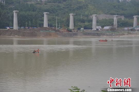 四川广元两公职人员与副局长上班游嘉陵江被江水吞噬