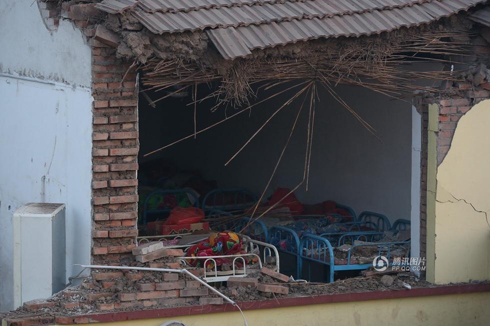 幼儿园私租危房当教室 坍塌致3幼儿死亡
