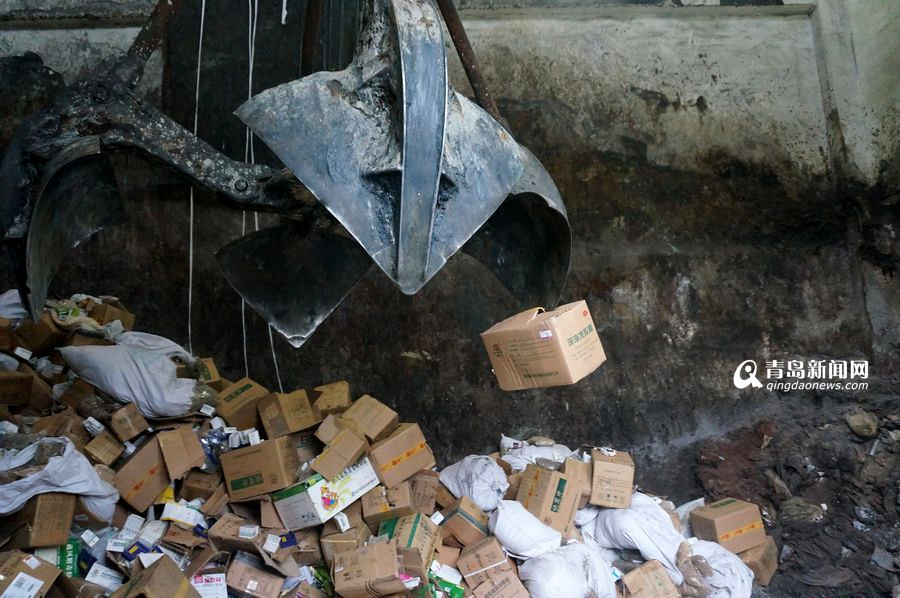 青岛今焚毁34吨药品 过期药可回收