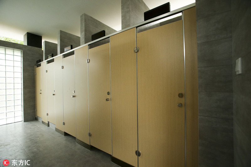 上海建首座无性别厕所 女厕不再总排长龙 - 青岛新闻网