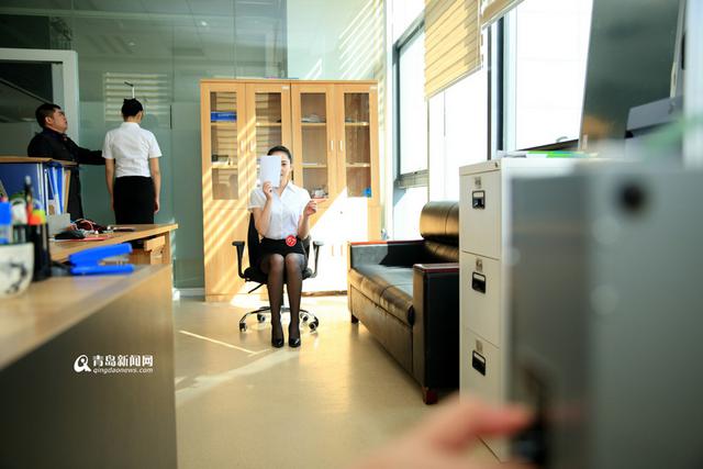 高清：青航空招空姐 200多美女应聘仅9人通过