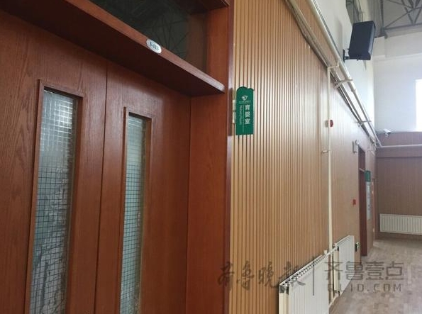 青岛某小学设育婴室 女老师还能带娃上课(图)